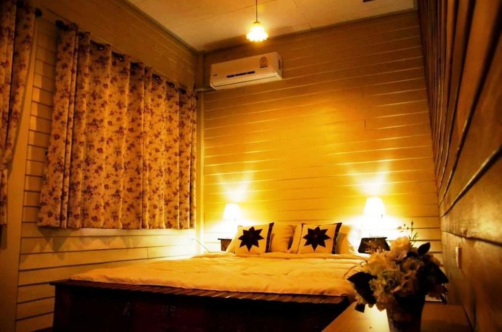 Ban Boonchu Bed & Breakfast Phra Nakhon Si Ayutthaya Bilik gambar