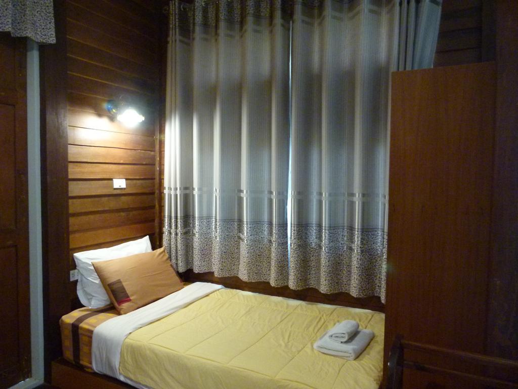 Ban Boonchu Bed & Breakfast Phra Nakhon Si Ayutthaya Luaran gambar